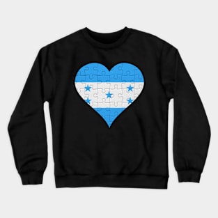 Honduran Jigsaw Puzzle Heart Design - Gift for Honduran With Honduras Roots Crewneck Sweatshirt